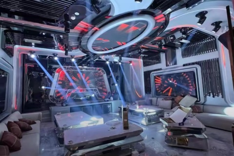 自贡附近夜场KTV招聘,模特岗位少、上班好选择