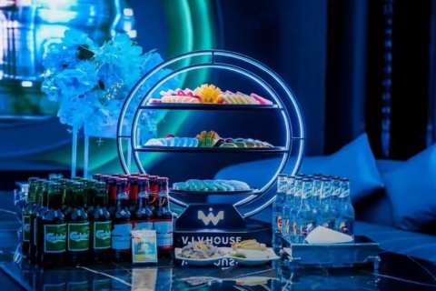 自贡夜场高薪诚聘女性营销 提供住宿专车接送